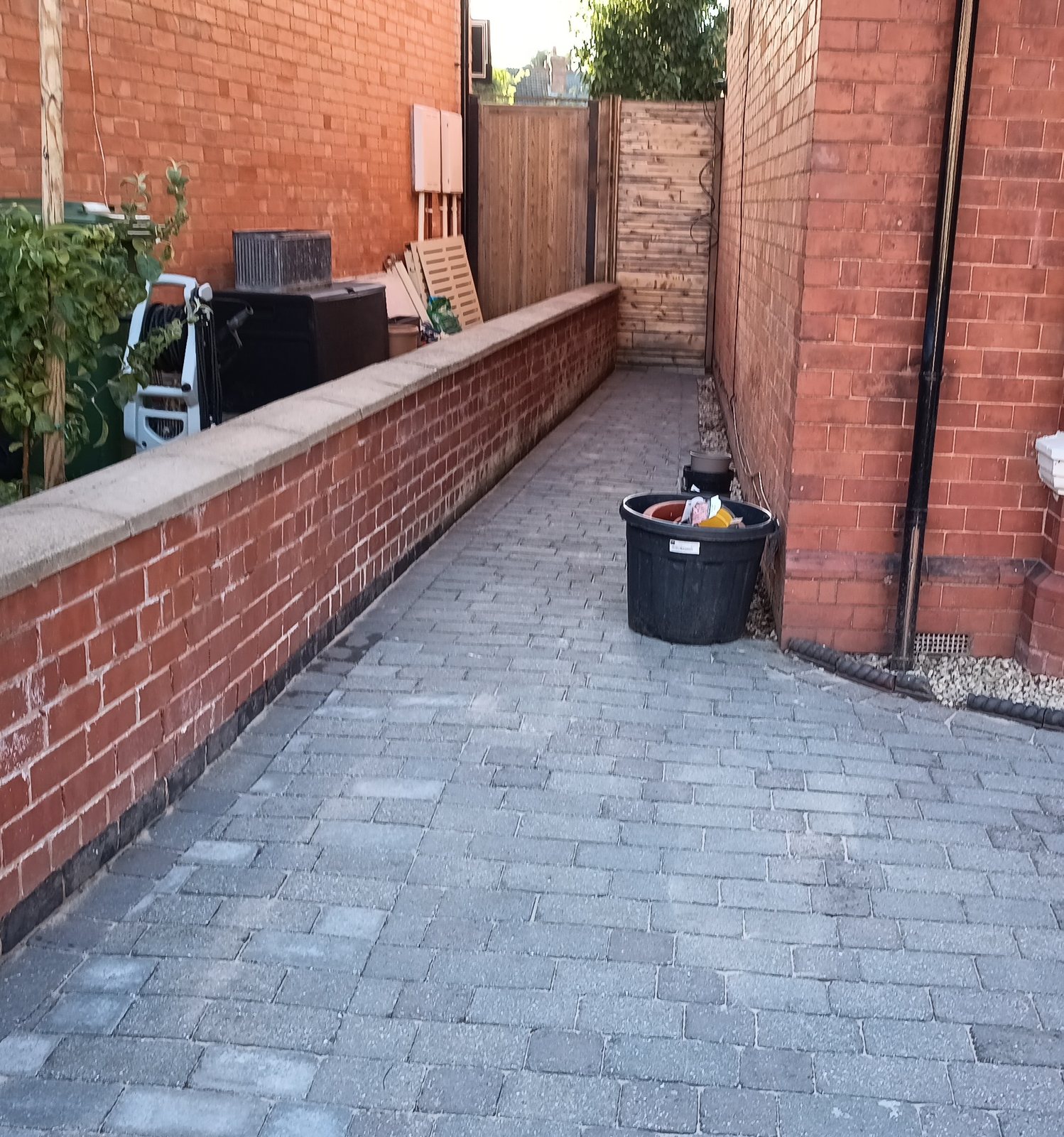Side passage path after cleaning